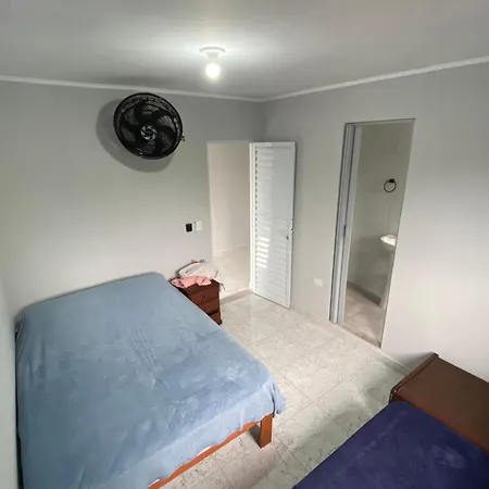 Suite3 a 3 quadras da praia-2